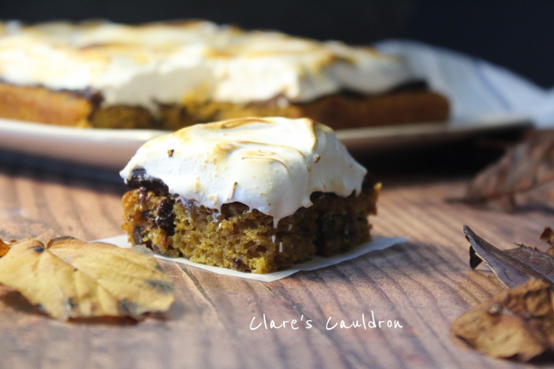 Pumpkin S’mores Cake…….oh yes the Brit does Pumpkin&nbsp;!!!!!