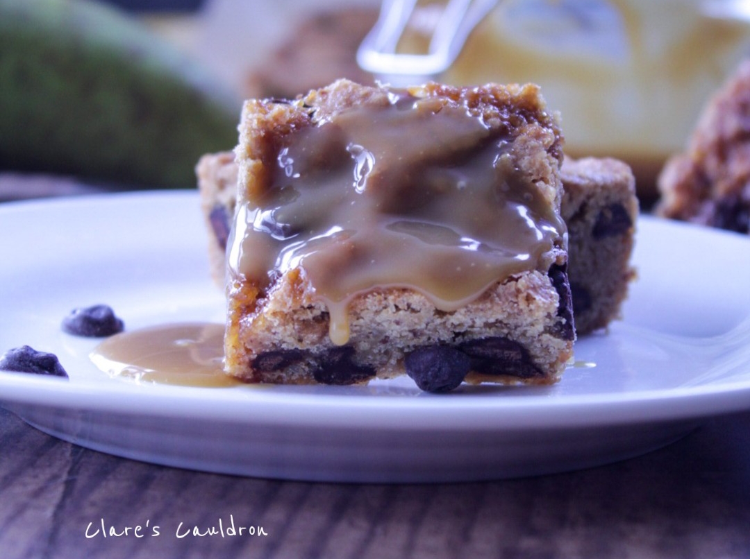 Pear and Caramel&nbsp;Blondies